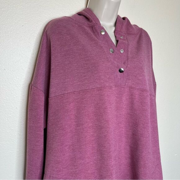 The Sweatshirt Project Hoodie Kangaroo Pocket Snap Neck Faded Red Berry Women 1X - Picture 2 of 10